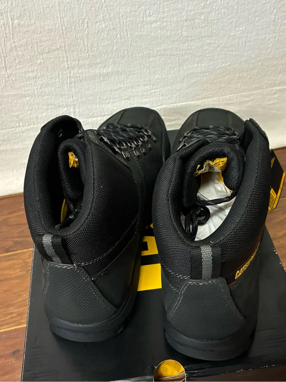 Caterpillar Black Men's Rugged Lace-Up Work Boots Size 12